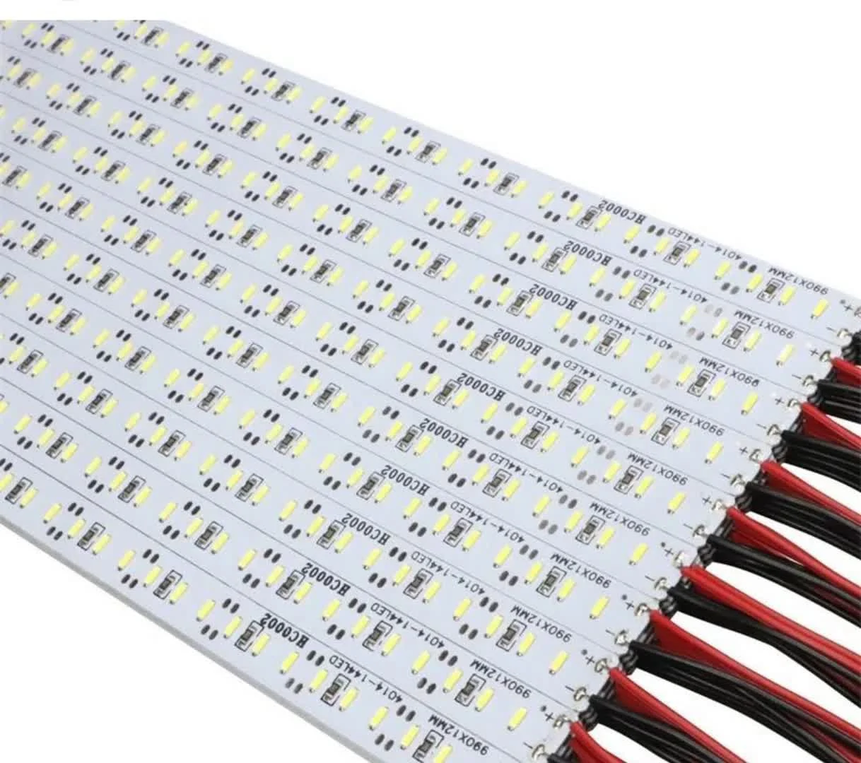 خطی ۴۰/۱۴ ۱۲ ولت برند مگا